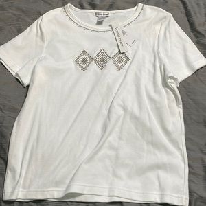 NWT Bonnie Evans Bedazzled White T shirt